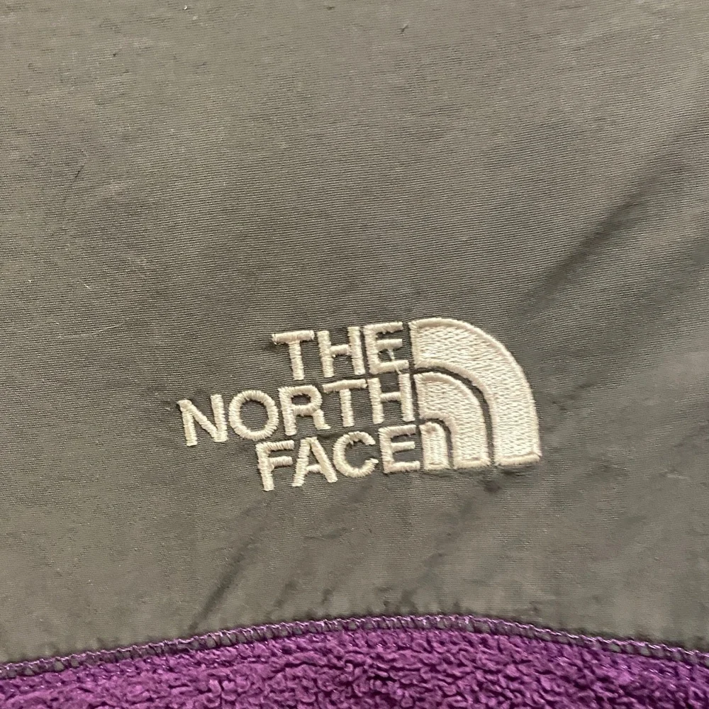 Girls The North Face Purple and Gray Fleece Jacket size large